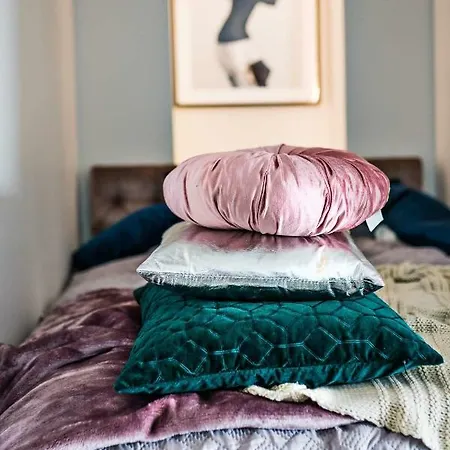 Marcelin Gold Wes Quality 公寓