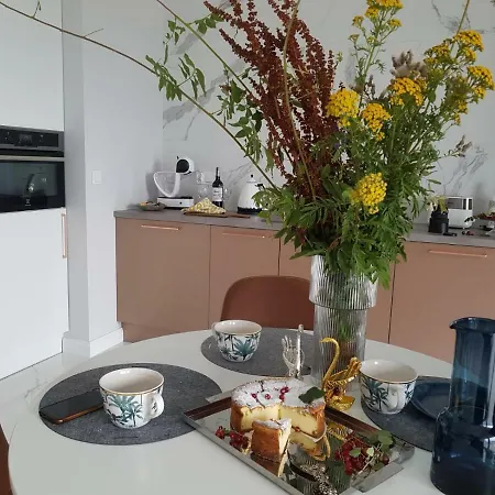 Marcelin Gold Wes Quality Apartment Poznan