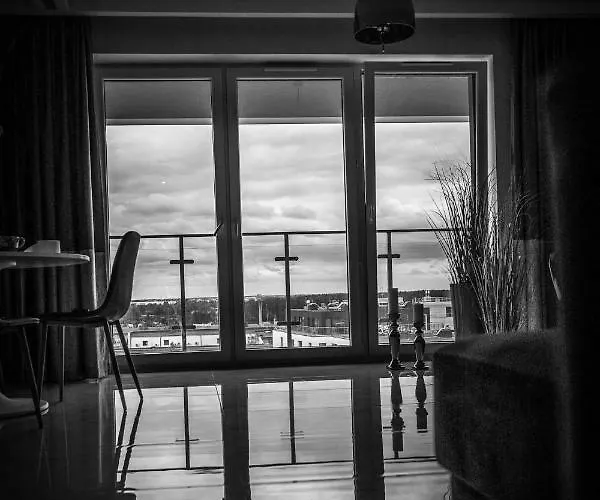 Marcelin Gold Wes Quality * Poznań