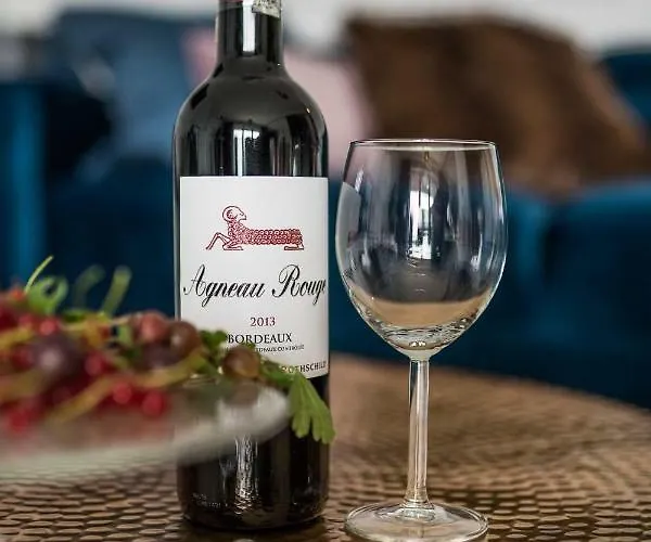 Marcelin Gold Wes Quality Lägenhet *