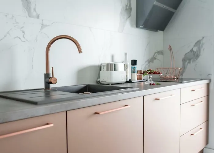 Lägenhet Marcelin Gold Wes Quality Poznań