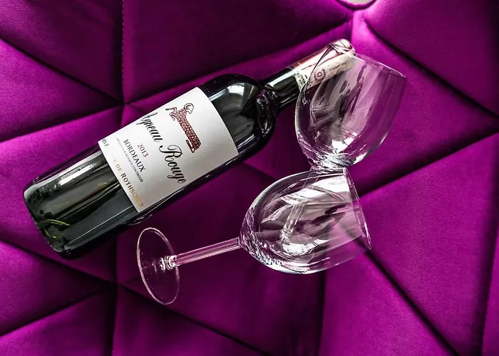 Marcelin Gold Wes Quality 아파트 *